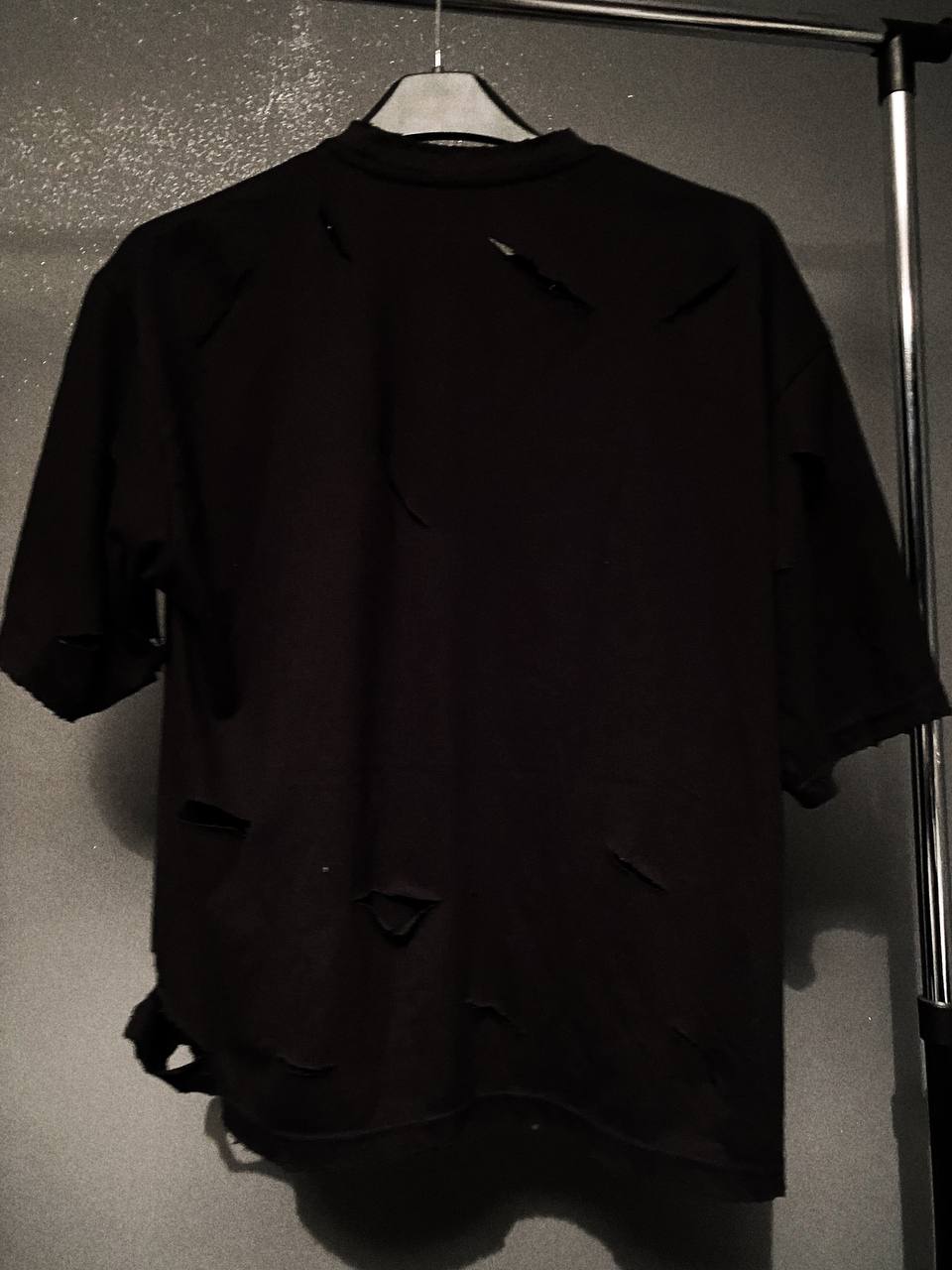 OG 'SHOCKSITE' TEE WITH DISTRESSING SIZE MEDIUM