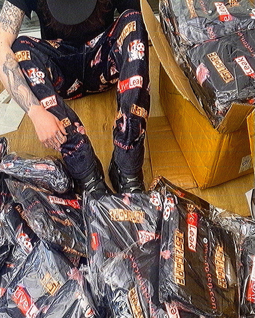 'SHOCKSITE' PAJAMA PANTS [PRE-MADE]