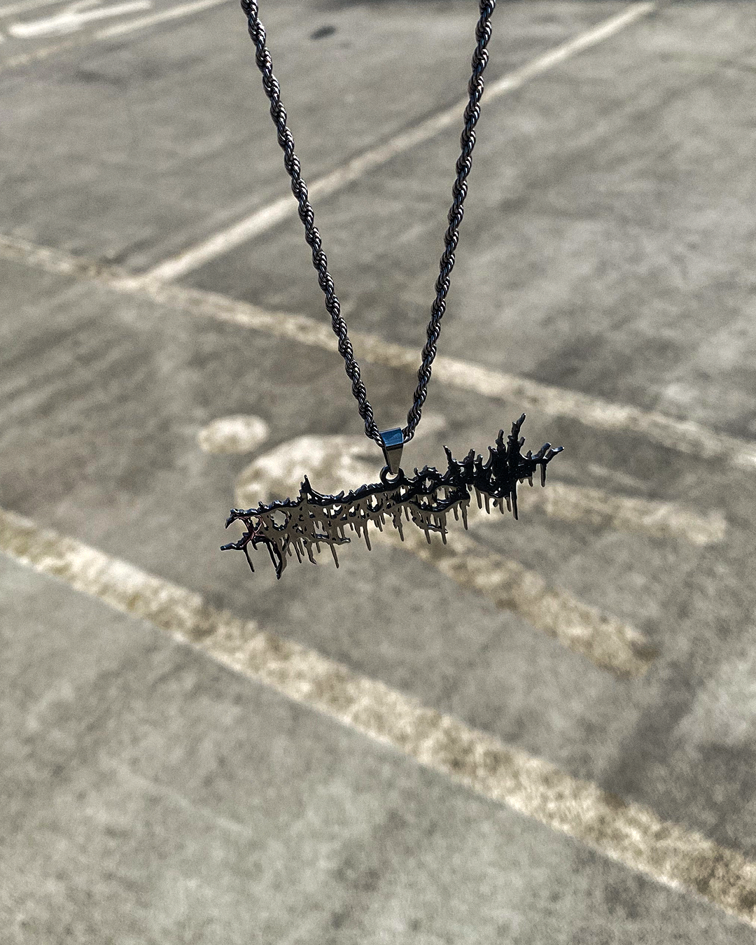 RAZORSKULL LOGO CHAIN