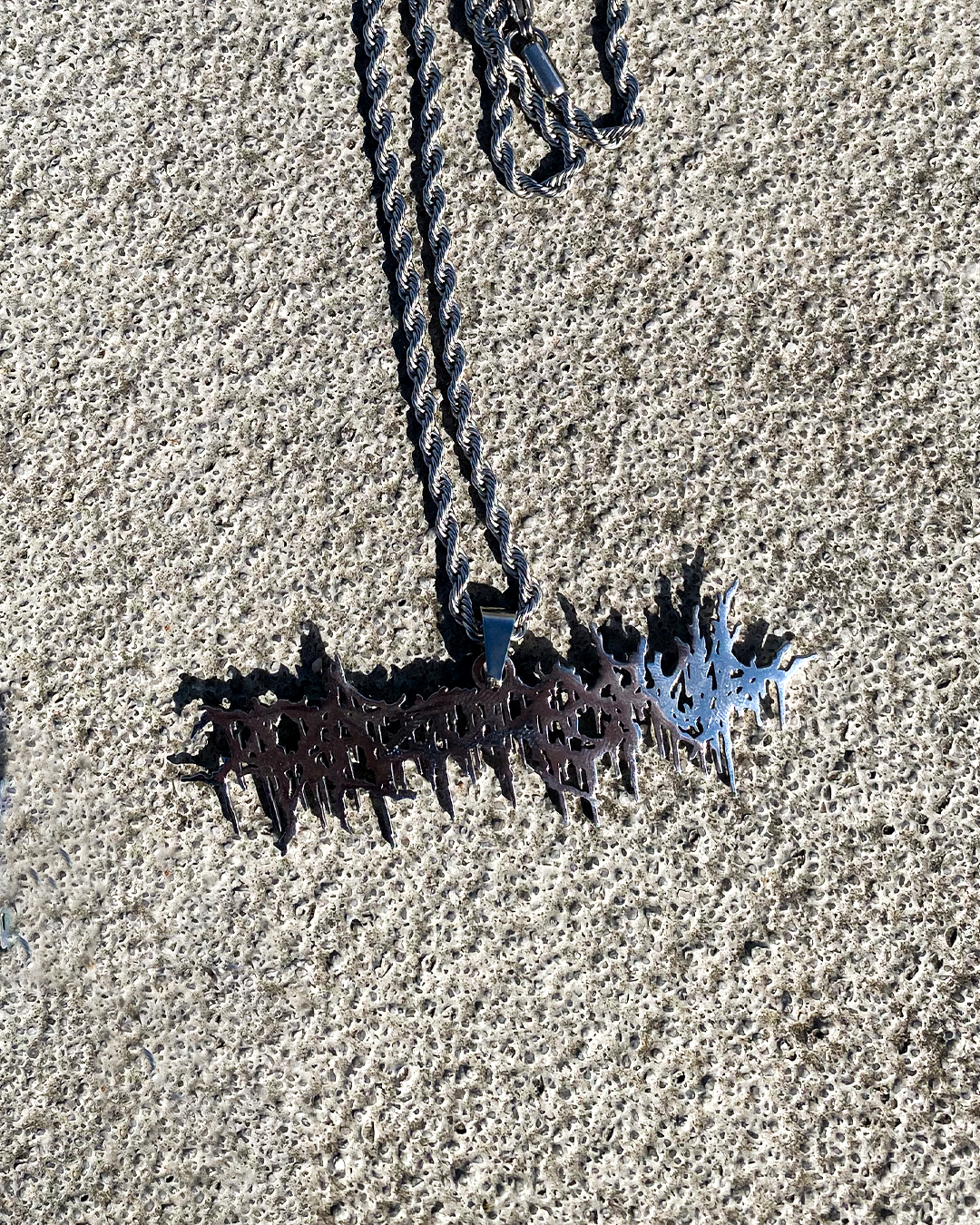 RAZORSKULL LOGO CHAIN